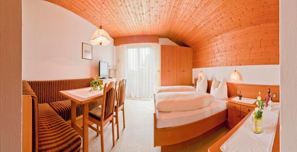 라나 Haus Christl B&B 객실 사진