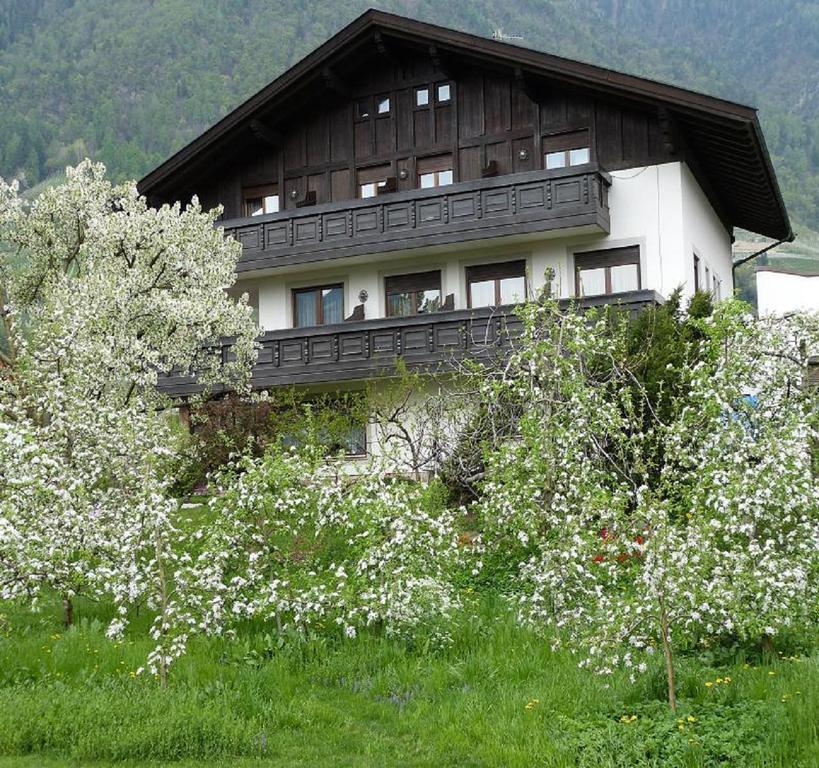 라나 Haus Christl B&B 외부 사진